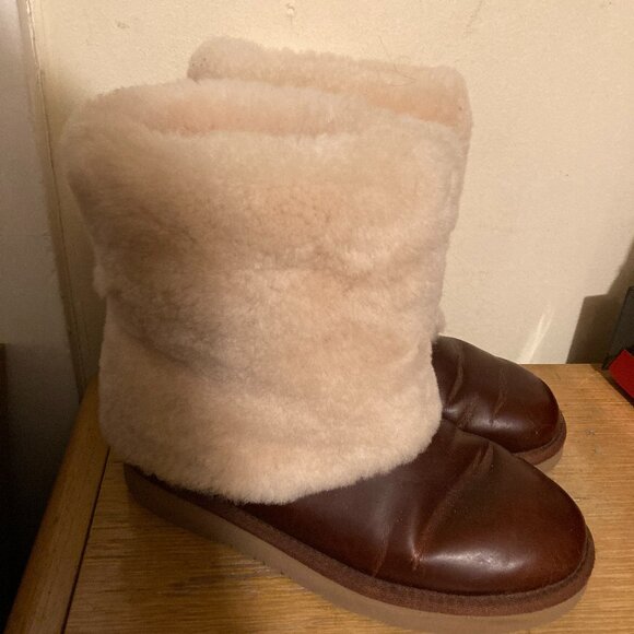 UGG PATTEN Shearling Cuff Chestnut Brown Leather Boots US 7. 1008823 - Picture 2 of 9